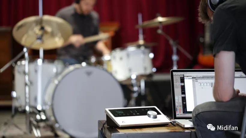 如何为你的音频接口添加更多的输入输出?