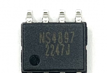 NS4897 带使能功能 5V 常开线性锂电池充放电管理 IC